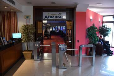 酒店 Casino Admiral Velenice   Gmünd