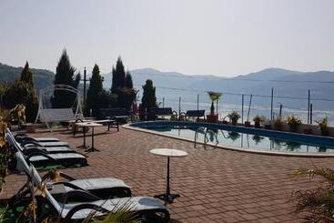 پانسیون Casa Marina