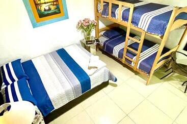 پانسیون Hostal Ocean Pacifico