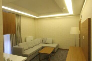 هتل Garden Zara