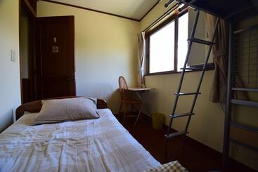 Miyukinomori Youth Hostel