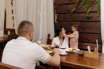 هاستل Oksamit Resort