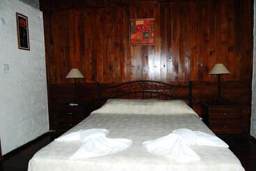 Doga Apartments