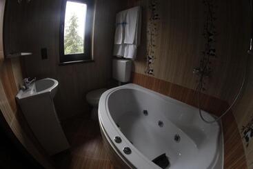 پانسیون Casa Laur Cu Plajă Privată