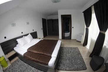 پانسیون Casa Laur Cu Plajă Privată