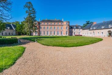 住宿加早餐  Château De Denonville