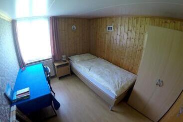 فندق Garni Traube B&b