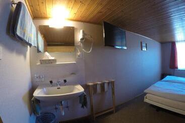 فندق Garni Traube B&b
