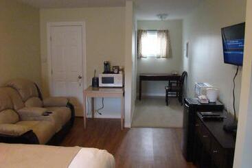 مُتل Paddock Inn
