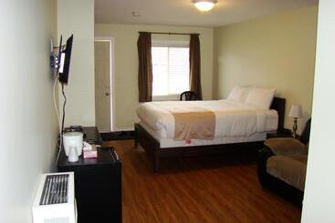 مُتل Paddock Inn
