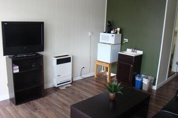 مُتل Paddock Inn