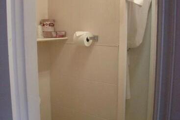 مُتل Paddock Inn