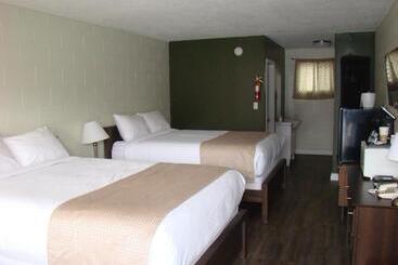 مُتل Paddock Inn
