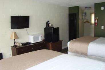 مُتل Paddock Inn