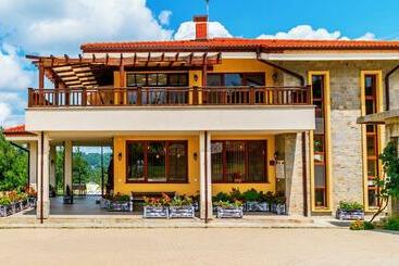 פנסיון Guest House Panorama 3d