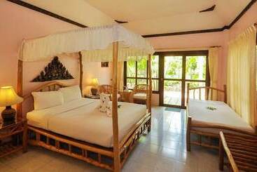 Chawengburi Resort