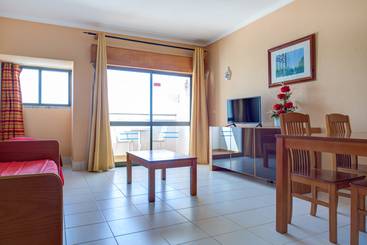 Choromar Apartments