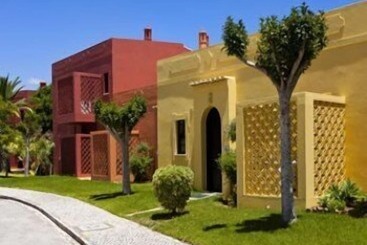 Colina Village