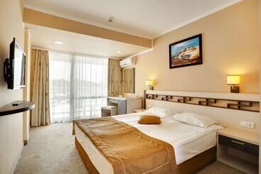 Dit Evrika Beach Club Hotel   All Inclusive