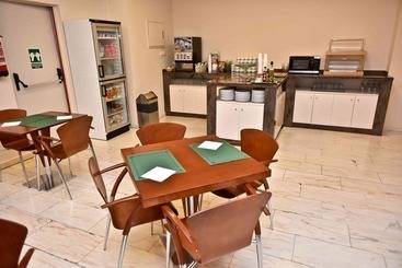 Hotel Adsubia