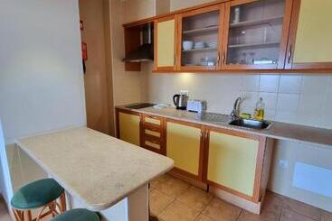 هتل Apartamentos Turisticos Alagoa Praia