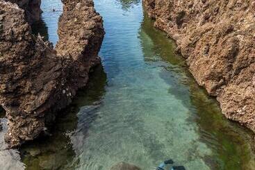 هتل Aqua Natura Bay