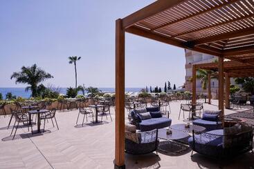 هتل Atlantica Bay  Adults Only