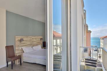 هتل Marbella