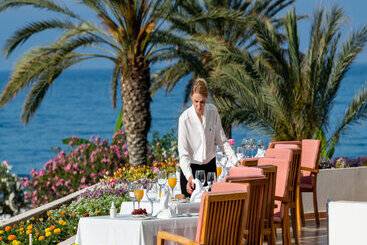 هتل Constantinou Bros Athena Royal Beach