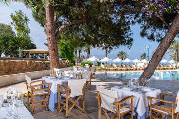 هتل Constantinou Bros Athena Royal Beach