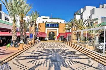 هتل El Pueblo Tamlelt