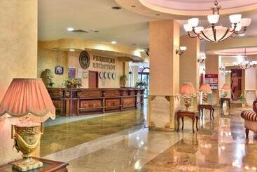 Estreya Residence Hotel And Spa