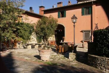 هتل Fattoria Il Milione Agriturismo
