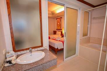 هتل First Bungalow Beach Resort