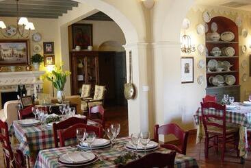 هتل Hacienda De Orán