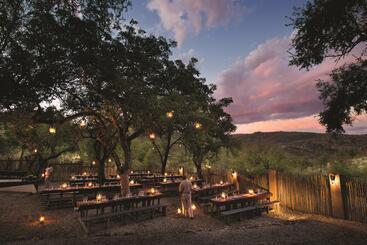 هتل Kwa Maritane Bush Lodge