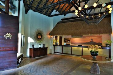 هتل Kwa Maritane Bush Lodge