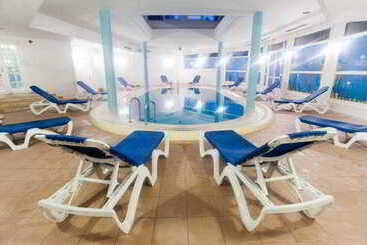 Отель Le Zenith