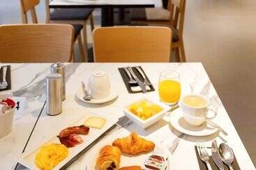 هتل Mercure Nancy Centre Gare