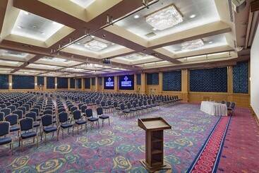 Merit Crystal Cove Hotel Casino & Spa