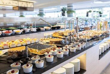Hotel Neptun Beach