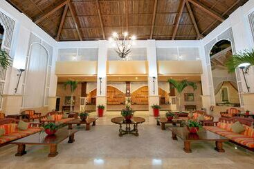 هتل Occidental Caribe  All Inclusive