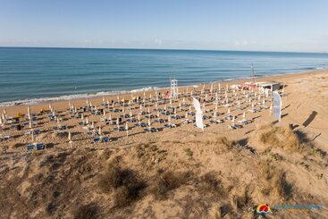 هتل Paradise Beach Resort