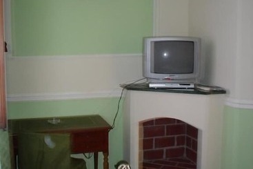 هتل Petit Chateau
