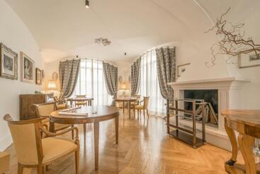 هتل Relais Villa San Martino