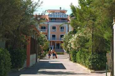 هتل Residence Adria