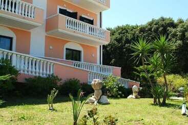 هتل Residence Adria