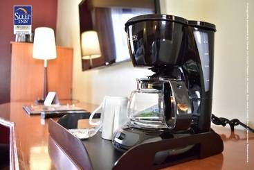 ホテル Sleep Inn Paseo Las Damas