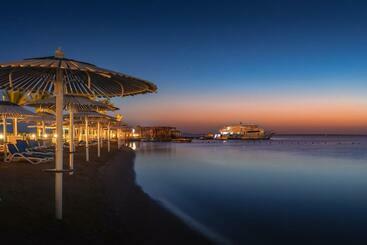 هتل Swiss Inn Resort Hurghada