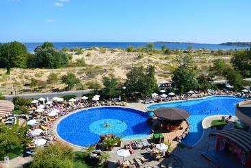 ホテル Tiara Beach  All Inclusive